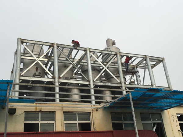 强制循环蒸发器